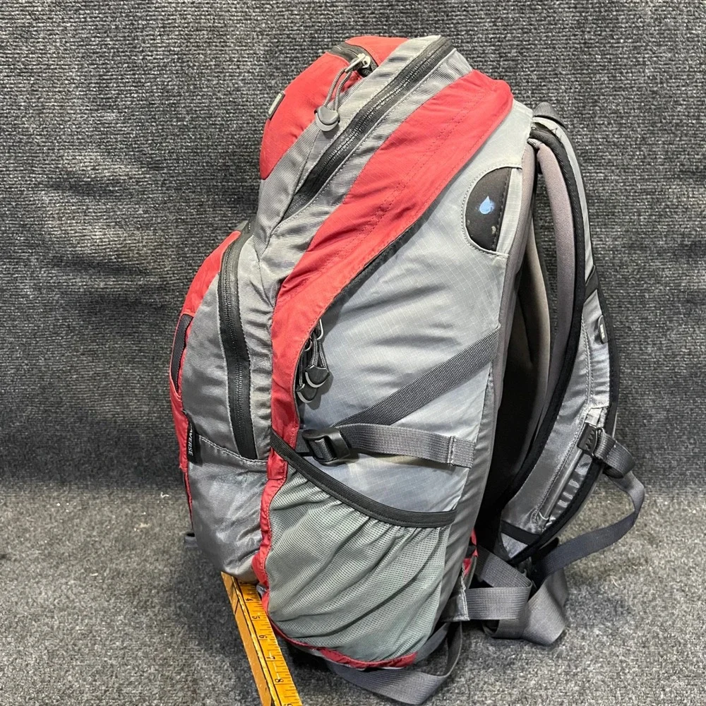 REI 747525 35L Red/Gray Traverse Hiking Backpack Daypack Ripstop Travel Bag